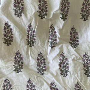 Pottery Barn Kids White and Purple Flower Crib Sheet
